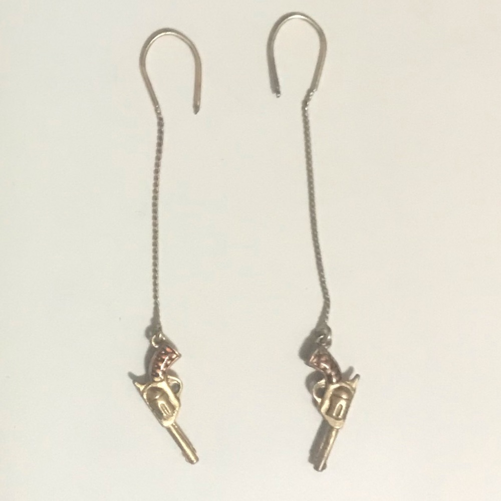 Western Gun Revolver dangle drop earrings texas